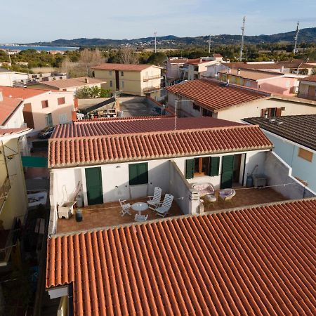 La Casa Di Tonia Apartment La Caletta Exterior photo